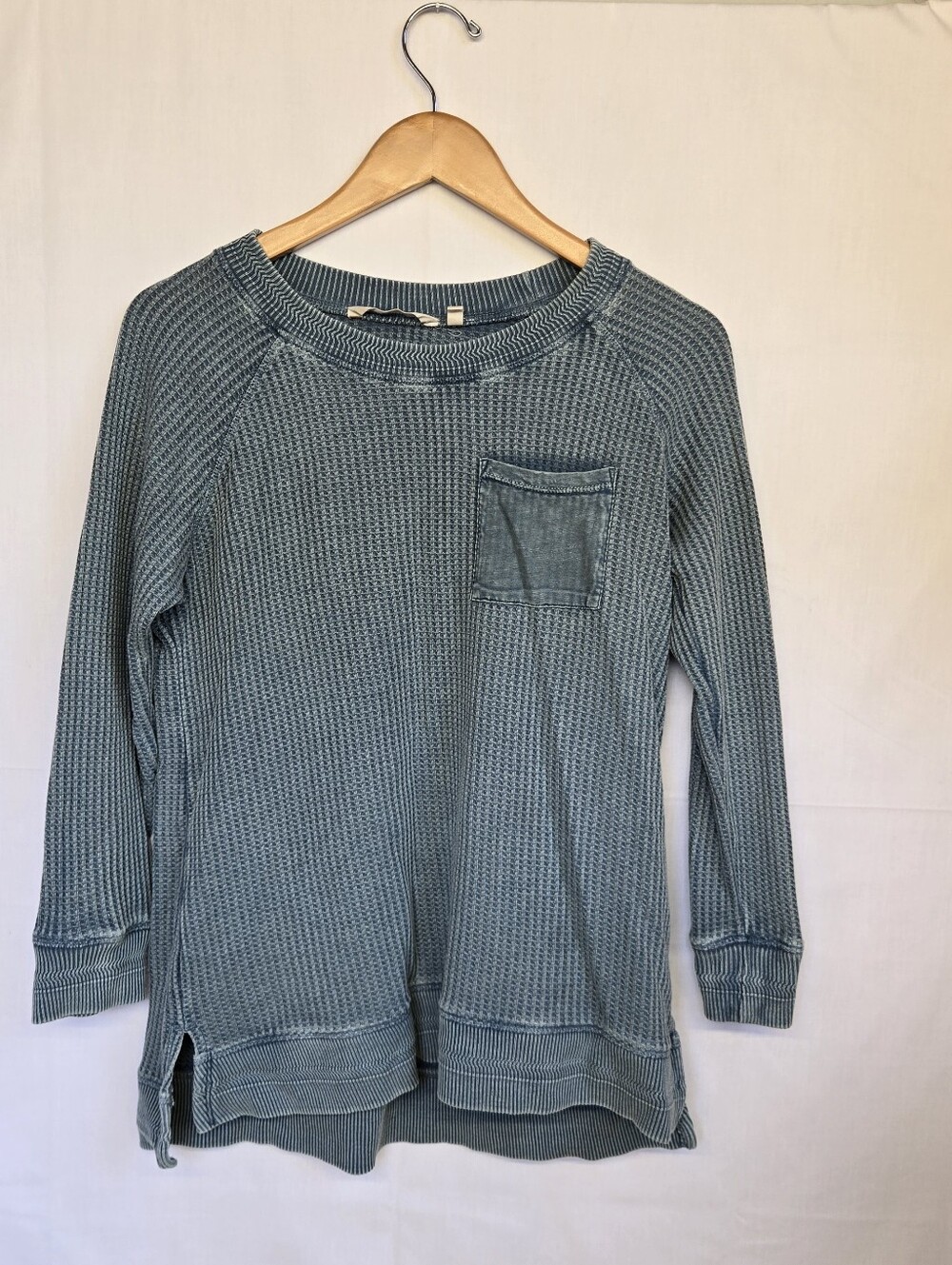 Soft Surroundings Girls Washed Blue Waffle Knit Long Sleeve Top